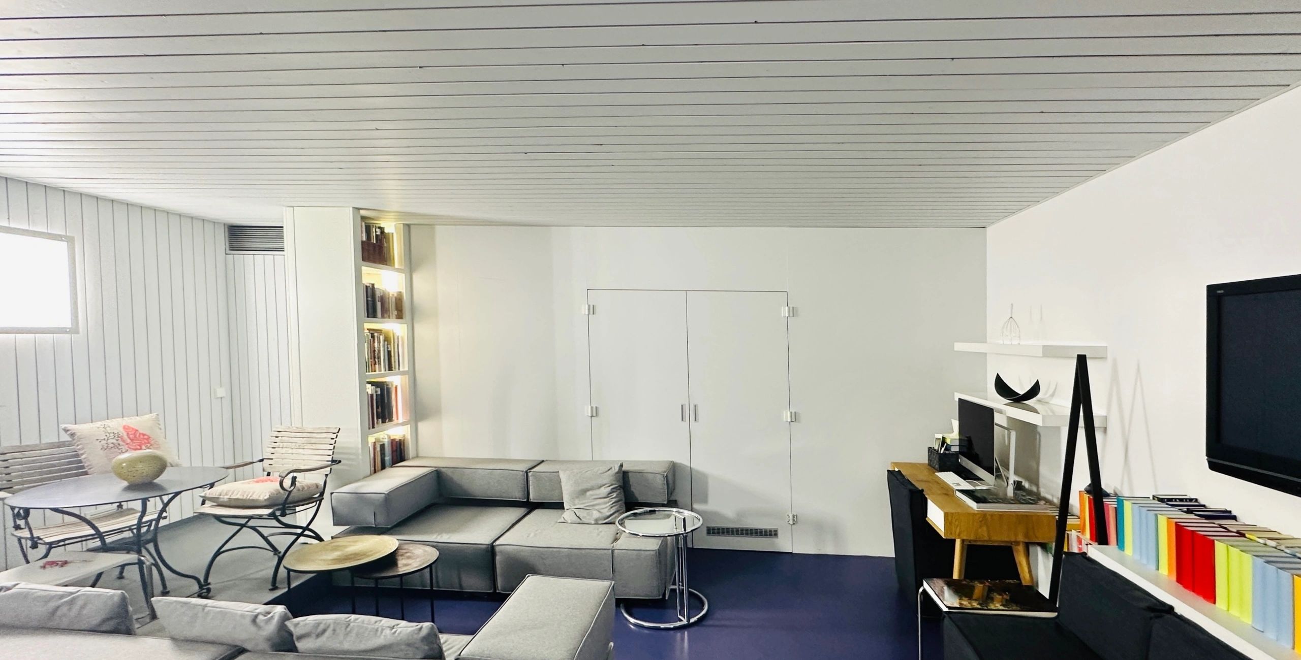 Stylish interior space representing hospitality and guest comfort