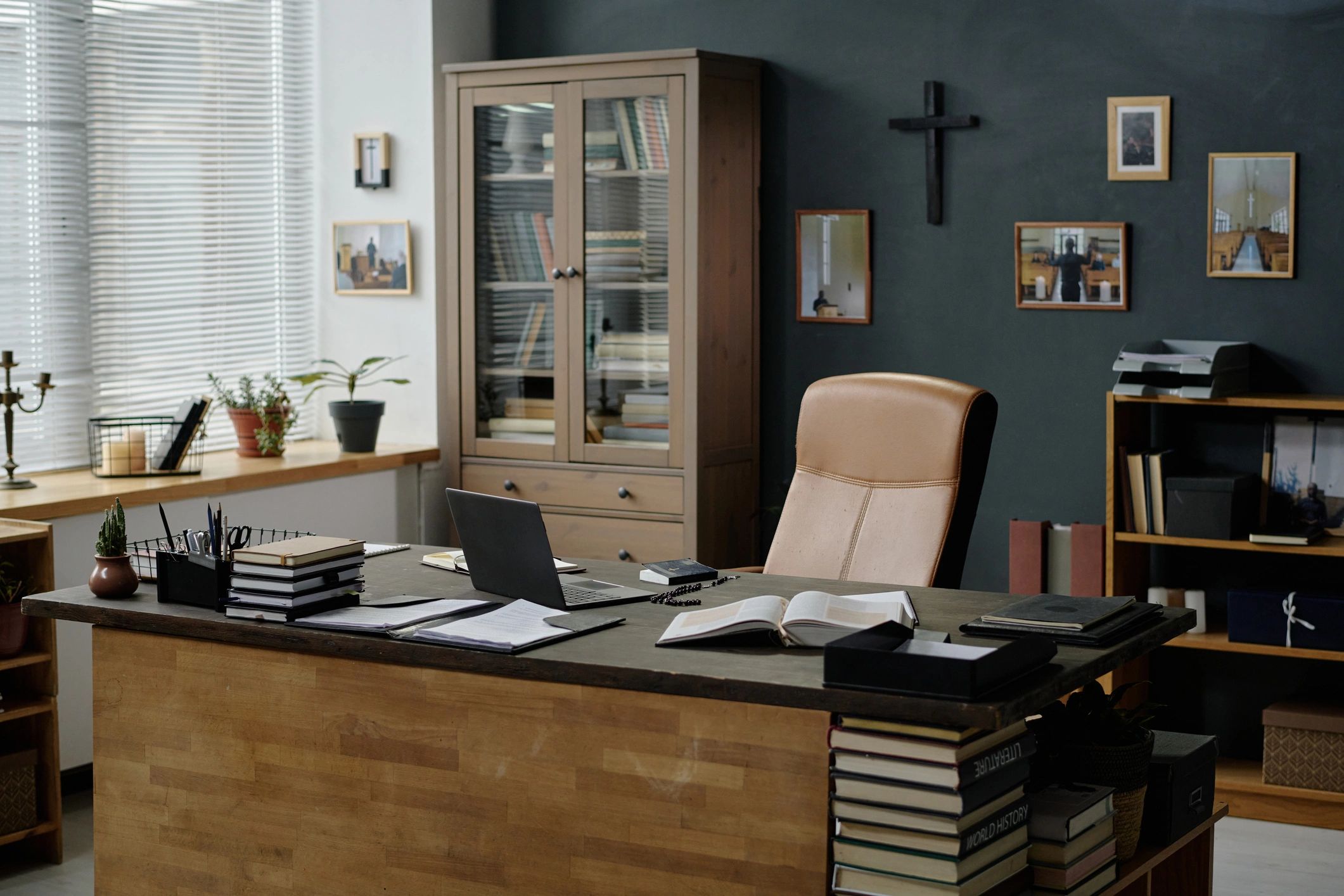 Premium workspace representing account access and platform use