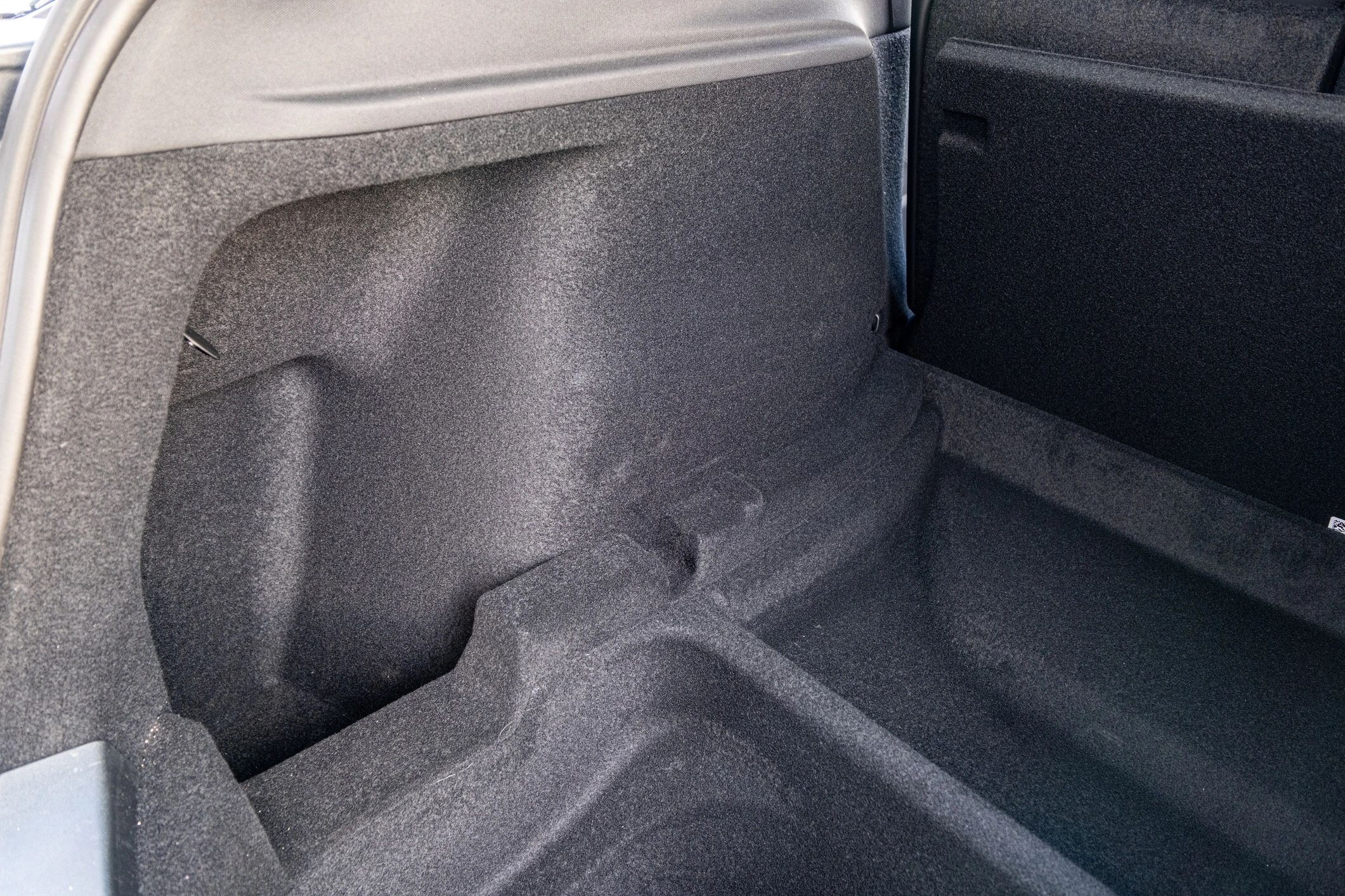 Vehicle cargo area prepared for organized property support